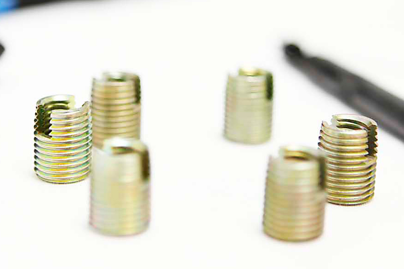 Insertos roscados y accesorios